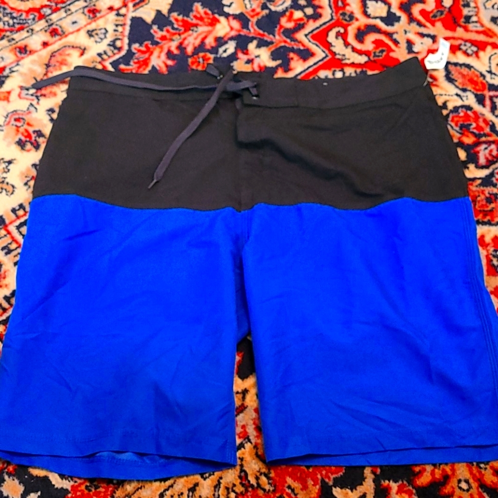 Old Navy swim trunks size 36
